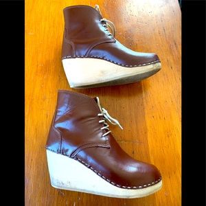 Maguba Swedish brown clog wedge ankle boots 8.5/39